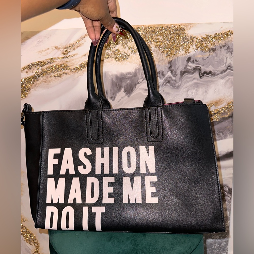 Fashion Made me do it tote